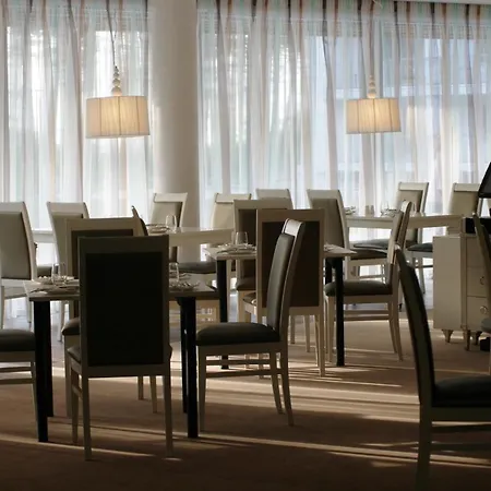 Noorus 4* Narva-Joesuu